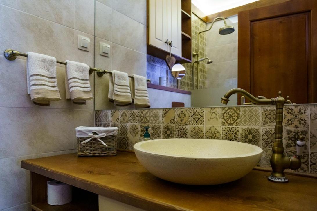 Mountain Villa Jordan- With Jacuzzi 라즐로그 외부 사진